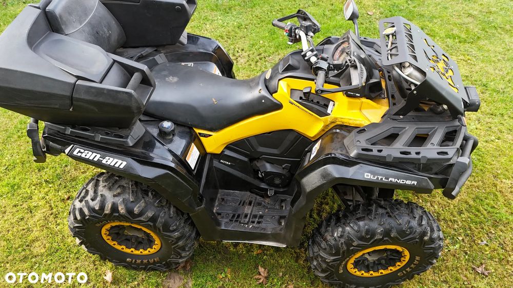Can-Am Outlander - 9