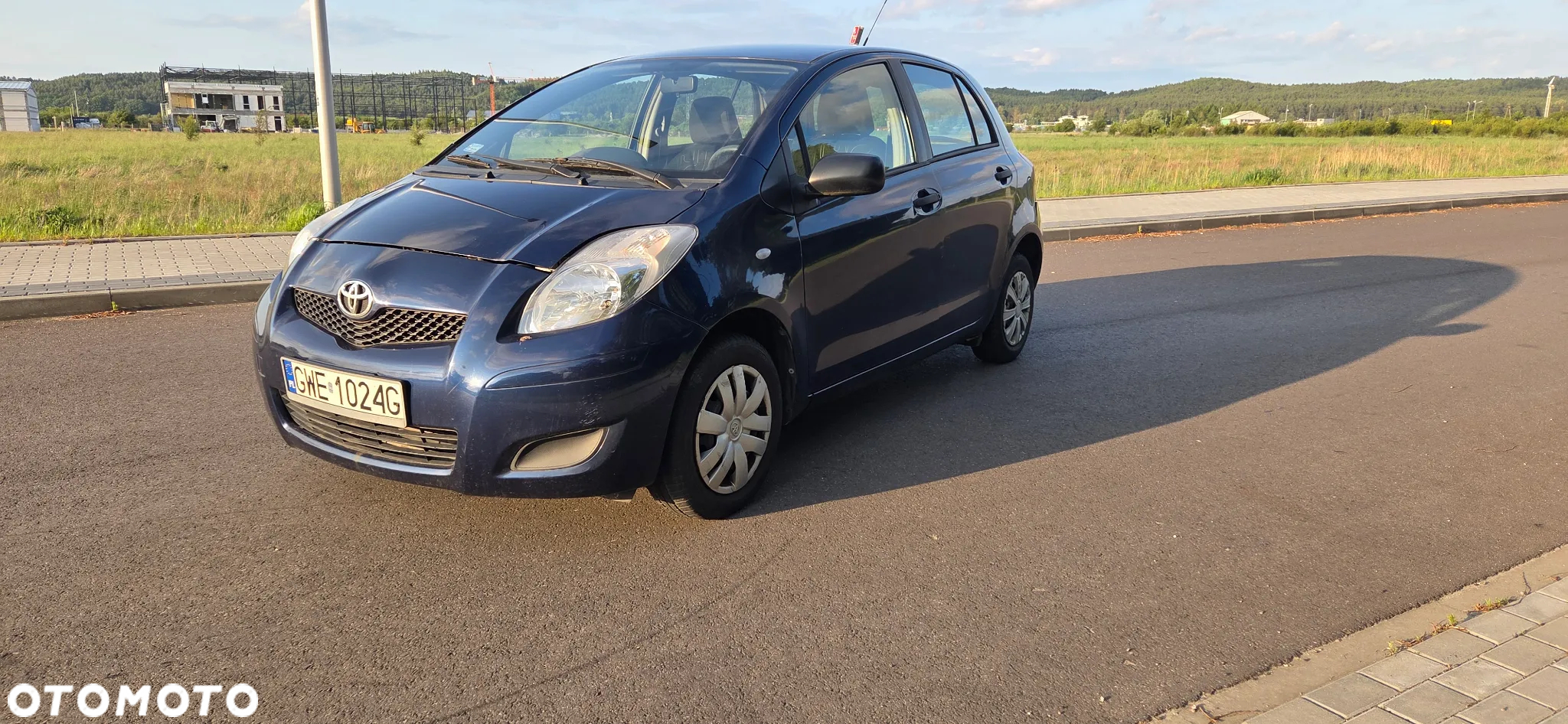 Toyota Yaris 1.0 Active - 4