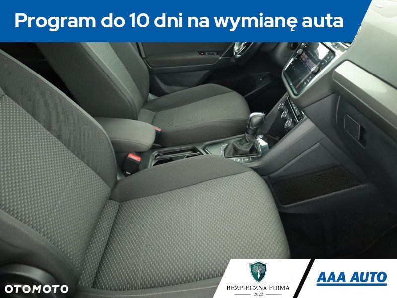 Volkswagen Tiguan Allspace - 8