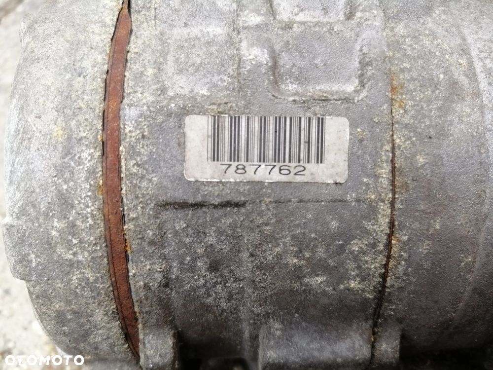 Toyota Rav 4 II 2.0 D4D kompresor klimatyzacji Denso 44720-4303  247300-2700 - 3