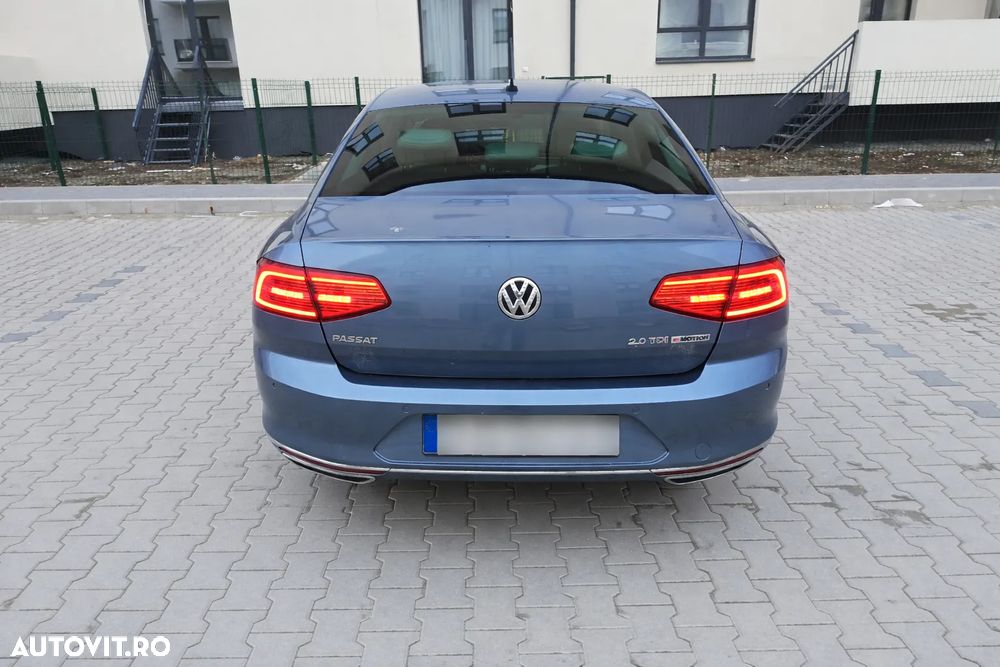 Volkswagen Passat - 5