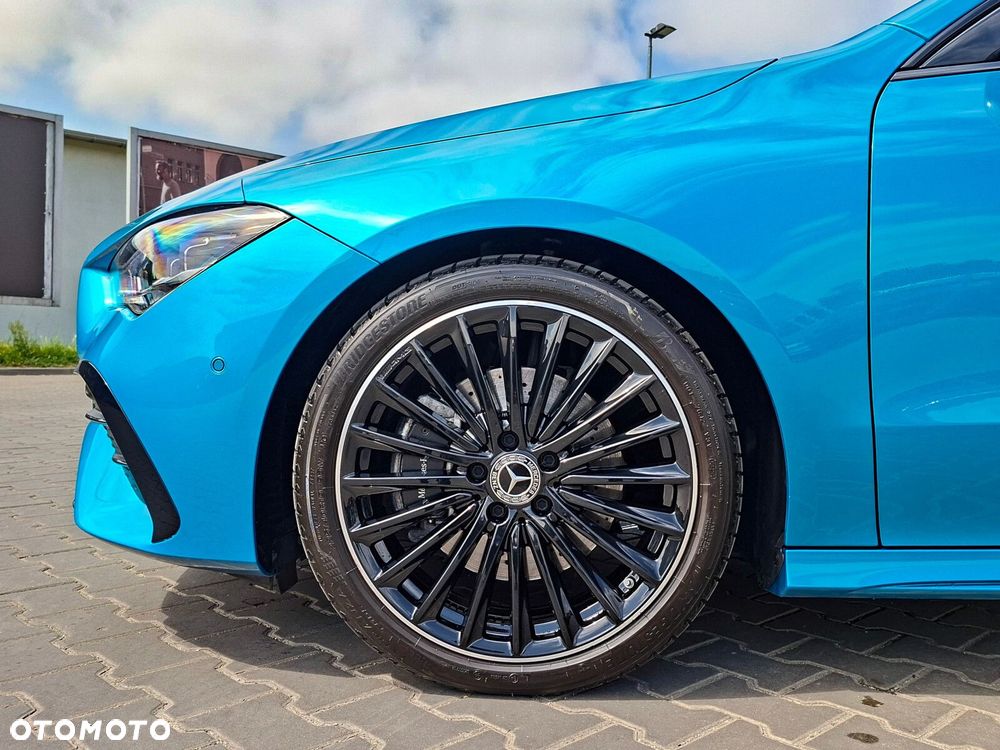 Mercedes-Benz CLA - 10