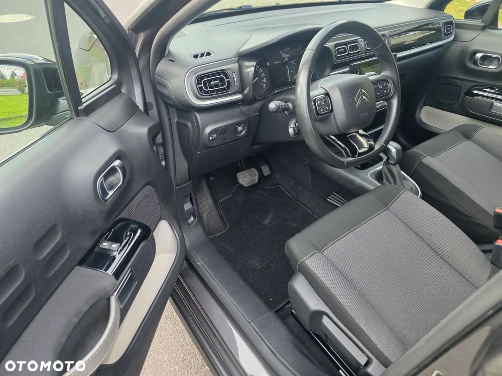Citroën C3 1.2 PureTech Shine EAT6 - 11