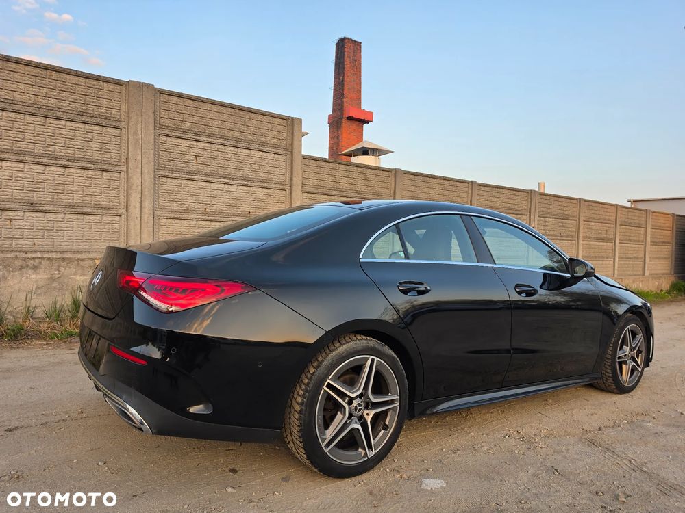 Mercedes-Benz CLA 180 AMG Line - 7