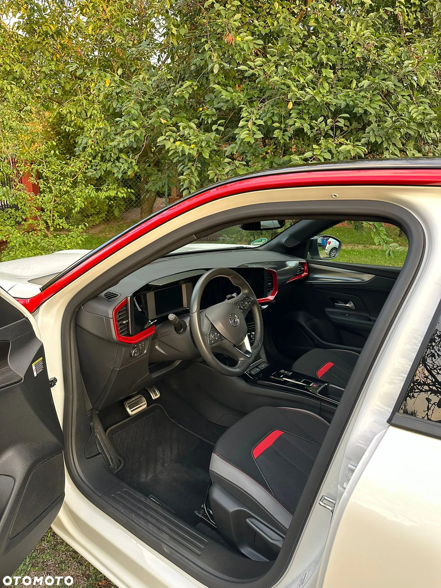 Opel Corsa 1.2 GS Line S&S - 11