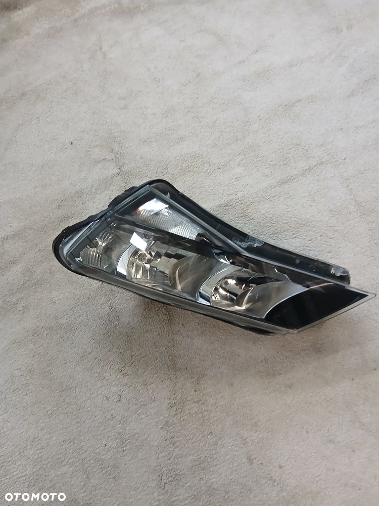 LAMPA PRZEDNIA LEWA SKODA SUPERB III ROK 15/19 EUROPA - 7