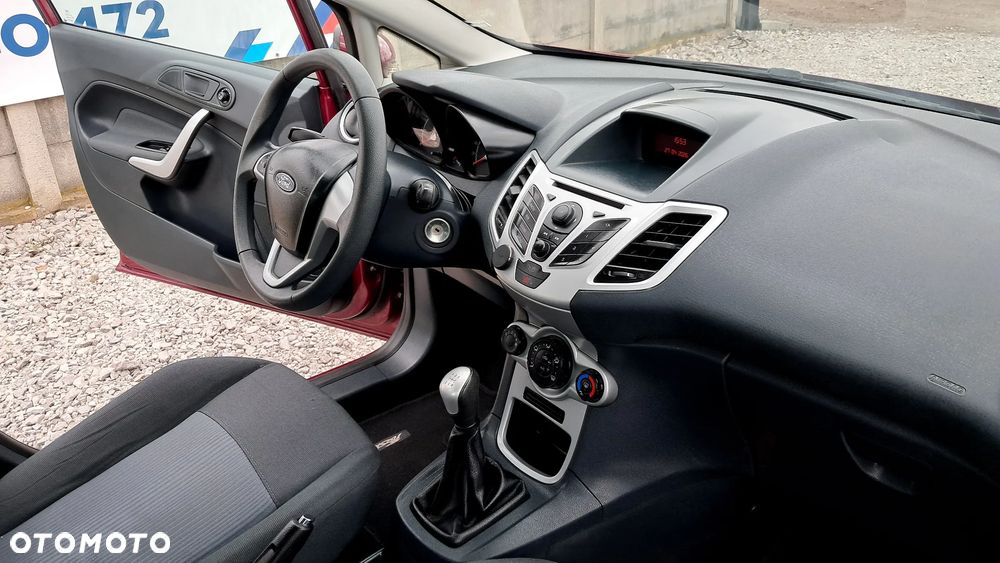 Ford Fiesta 1.25 Trend - 18