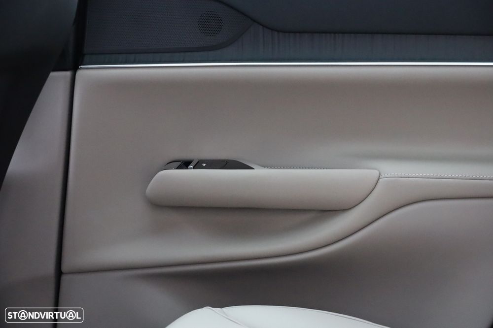 Volvo EX90 104 kWh Single Motor Core - 16