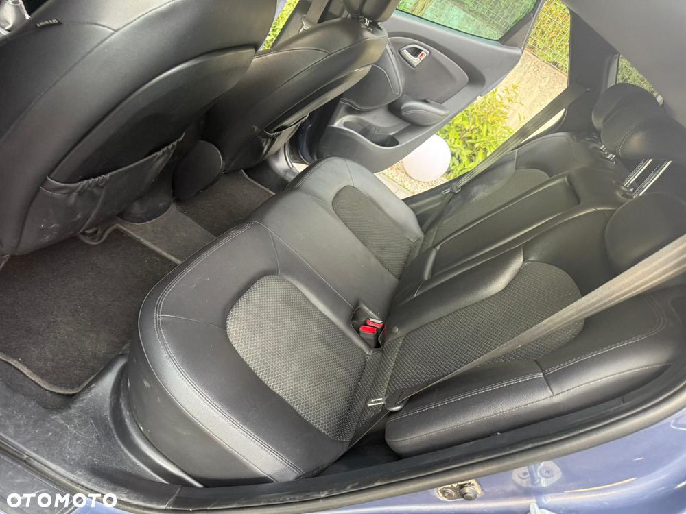 Hyundai ix35 2.0 CRDi 4WD Premium - 9