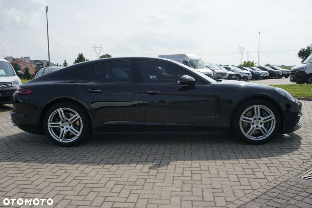 Porsche Panamera 4 - 4