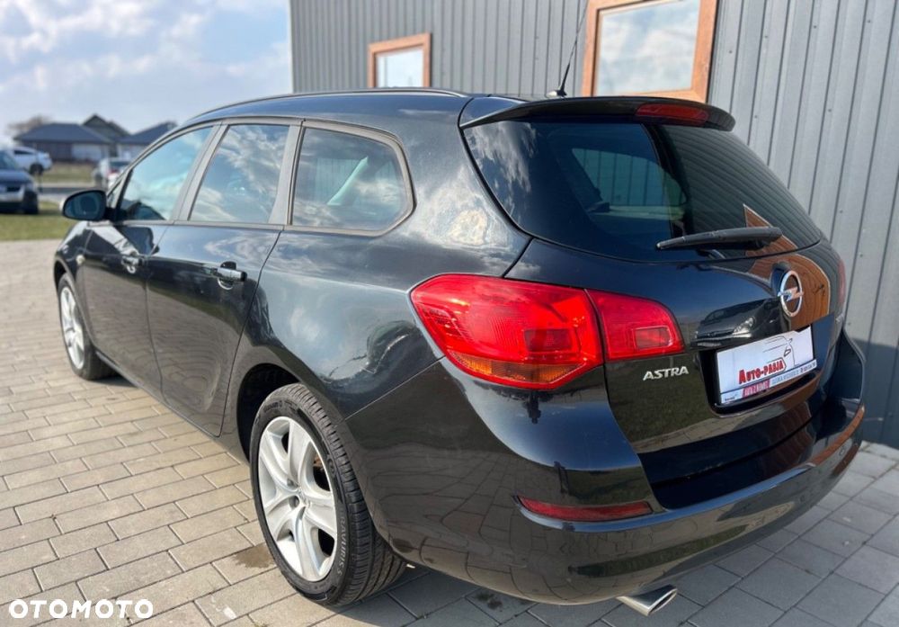 Opel Astra - 8