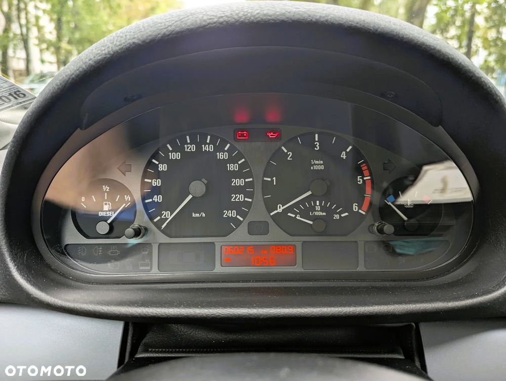 BMW Seria 3 - 16