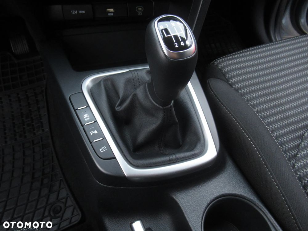 Kia Ceed 1.5 T-GDI M - 16