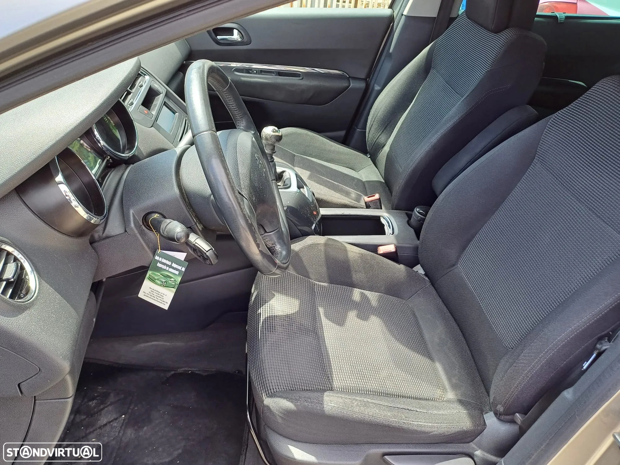 Peugeot 5008 1.6 HDi Premium - 6