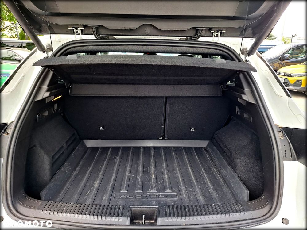 Renault Austral 1.3 TCe mHEV Techno - 33