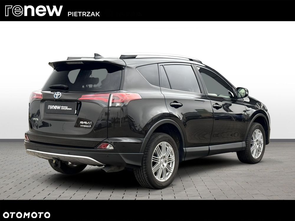 Toyota RAV4 - 6