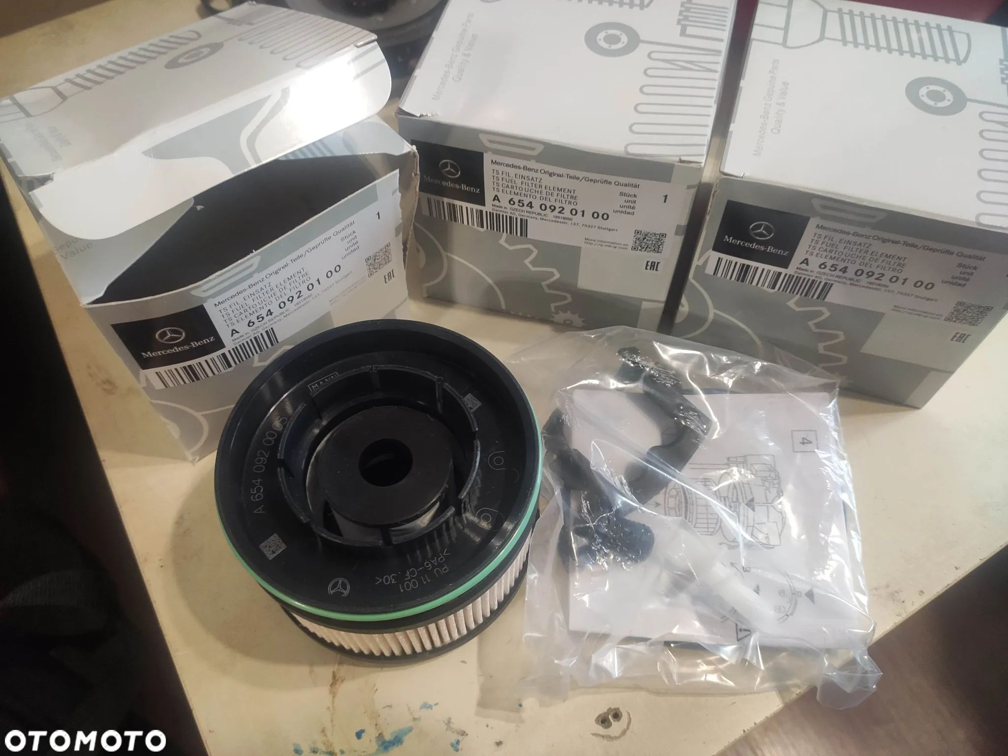 Filtr Paliwa MERCEDES W211 W253 W213 a6540920100 NOWY org - 1