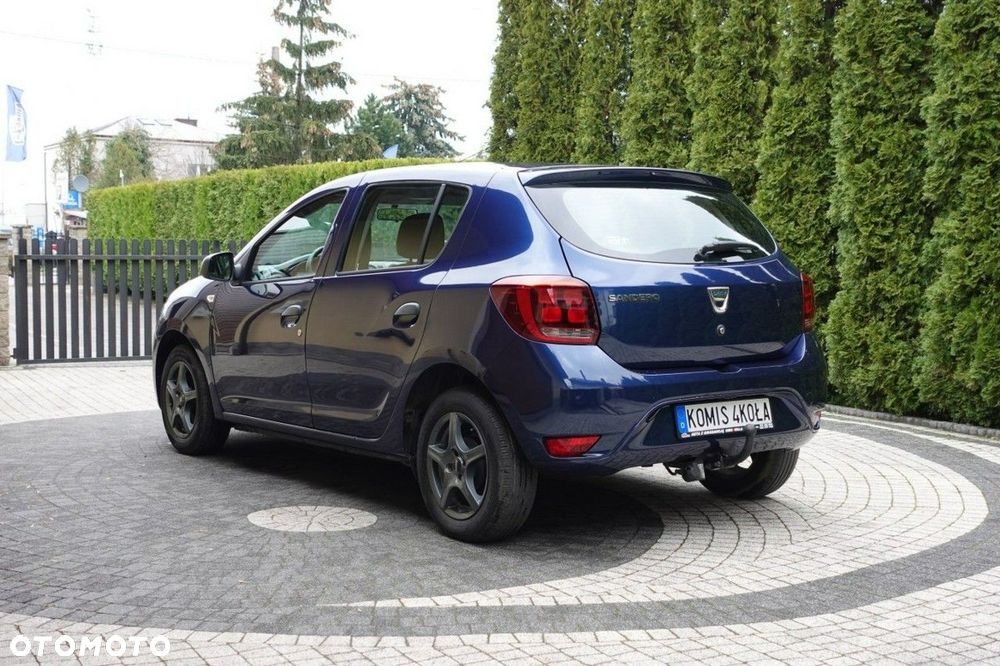 Dacia Sandero - 4