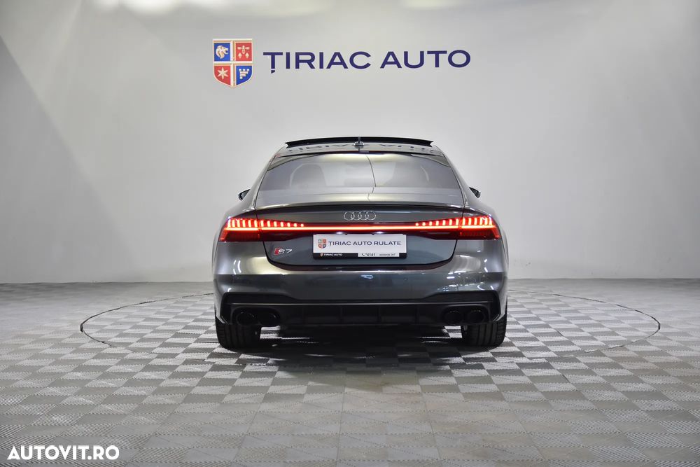 Audi S7 - 4