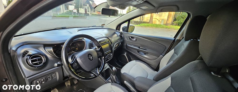 Renault Captur - 18