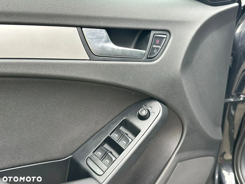Audi A4 Avant - 10