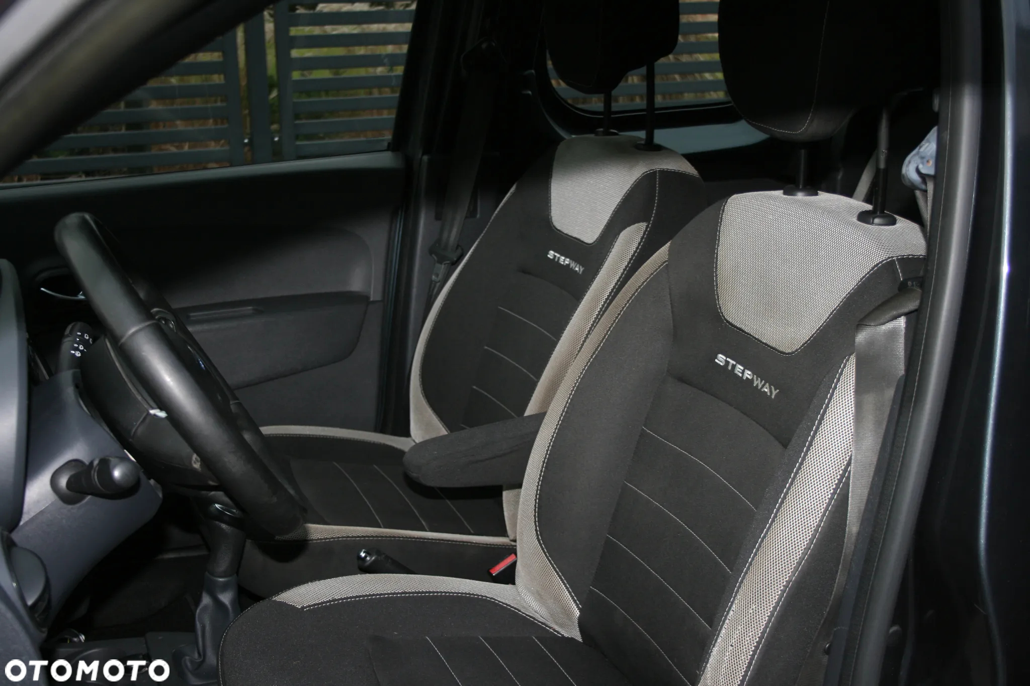 Dacia Dokker 1.2 TCe Stepway - 12
