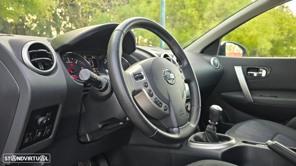 Nissan Qashqai 1.6 dCi Tekna - 28