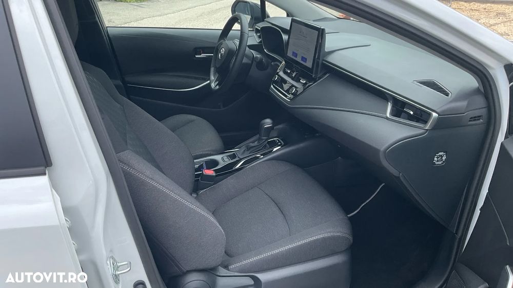 Toyota Corolla 1.8 HSD Dynamic - 7