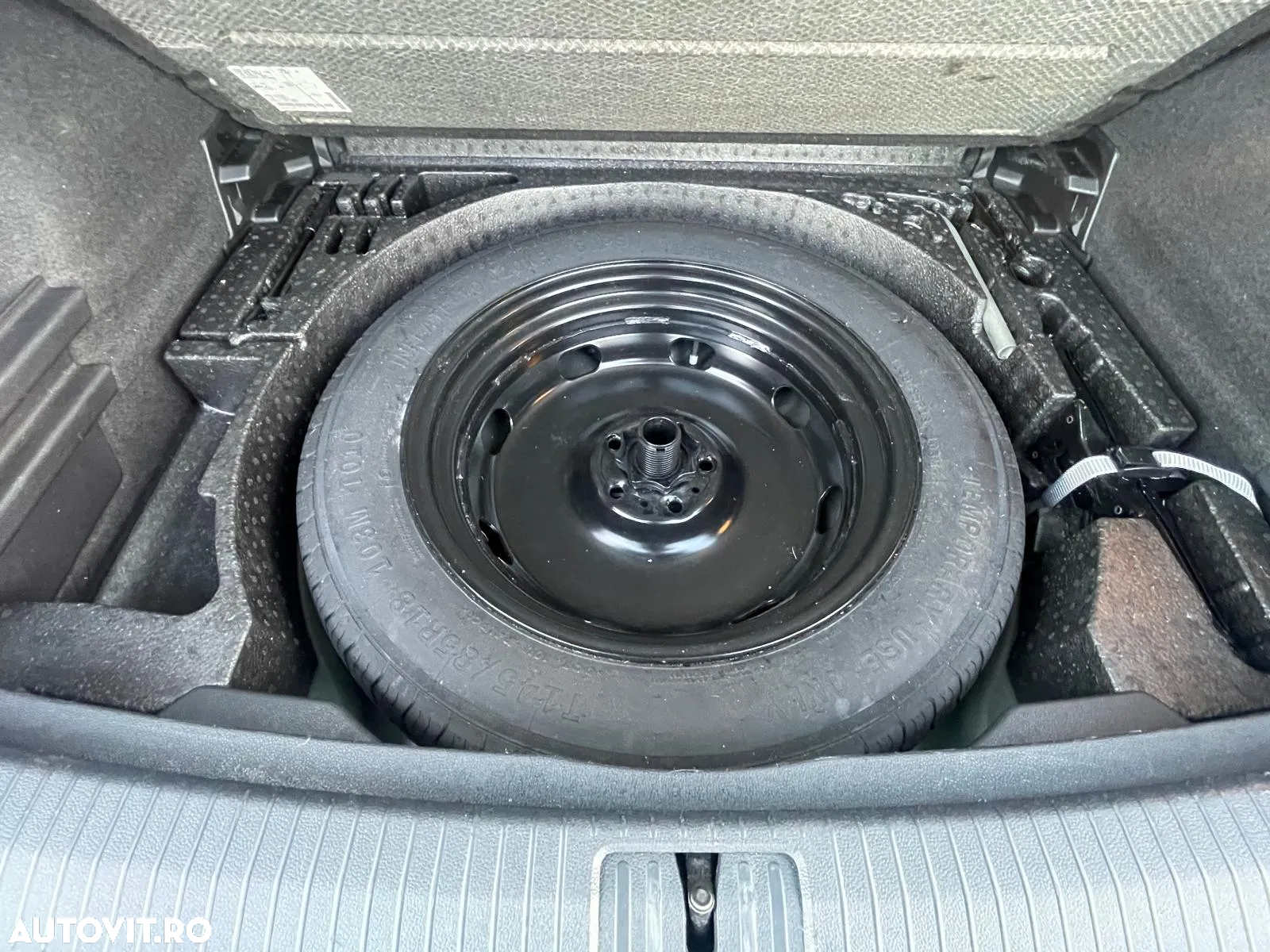 Volkswagen Tiguan 2.0 TDI DSG Life - 17