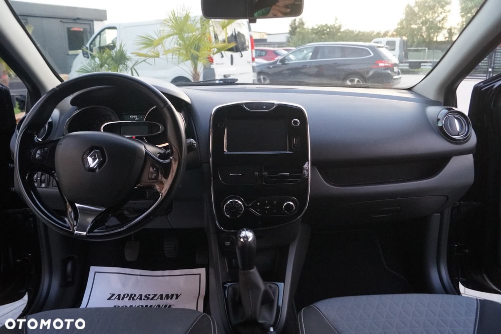 Renault Clio - 26