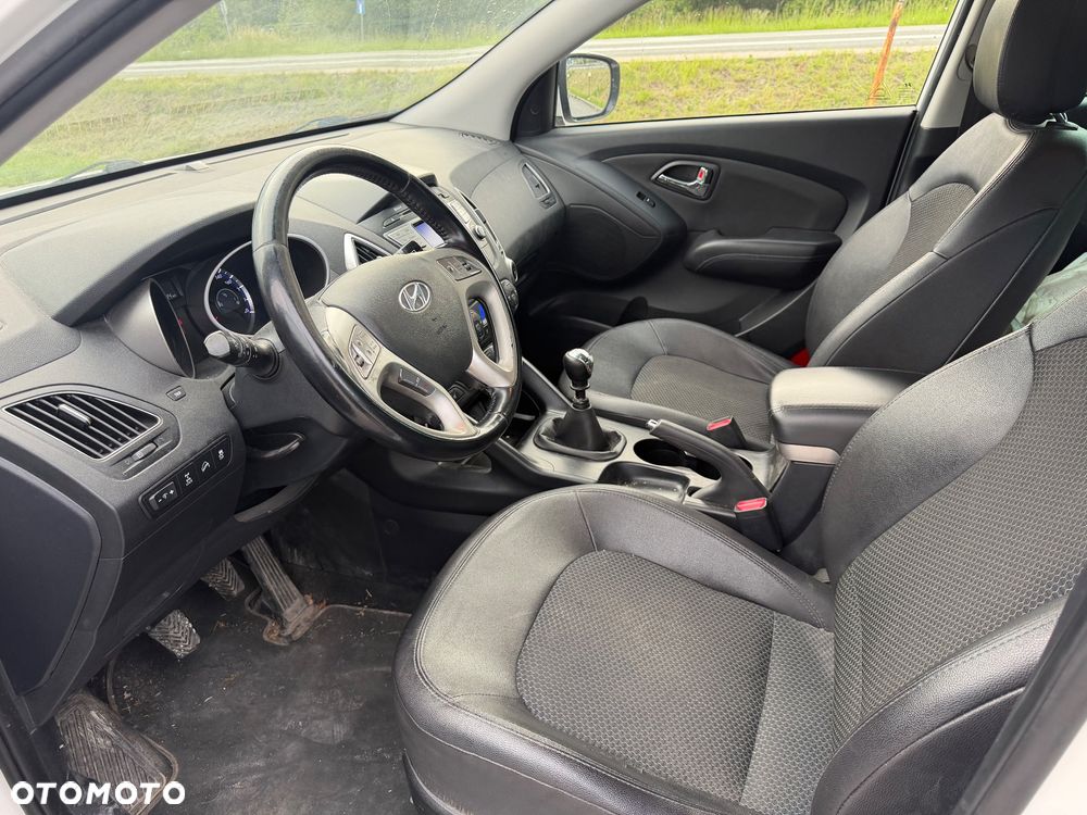 Hyundai ix35 2.0 CRDi 4WD 5 Star Edition - 10