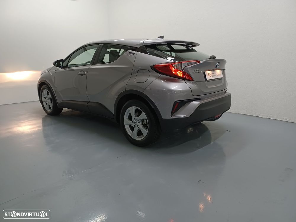 Toyota C-HR - 4
