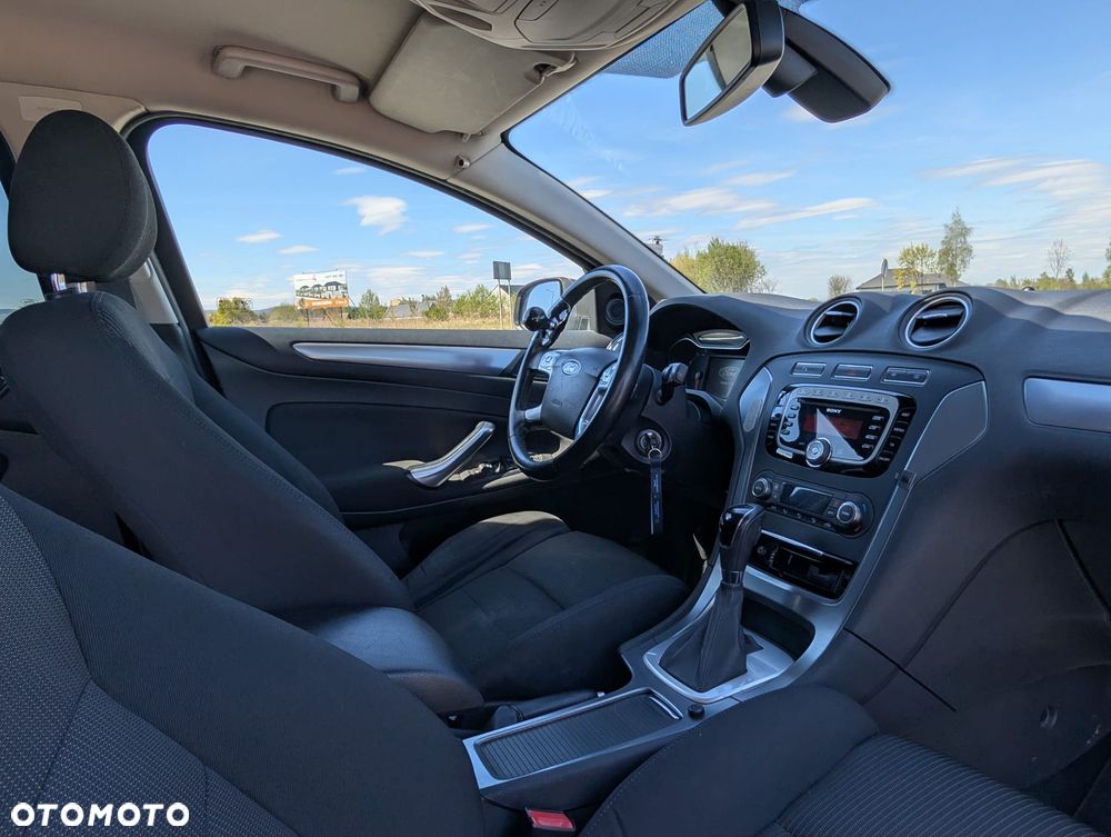 Ford Mondeo 2.0 TDCi Titanium - 8