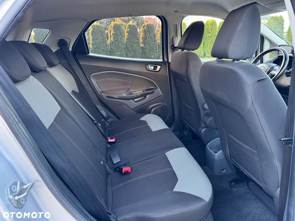 Ford EcoSport 1.5 TDCi TITANIUM - 19