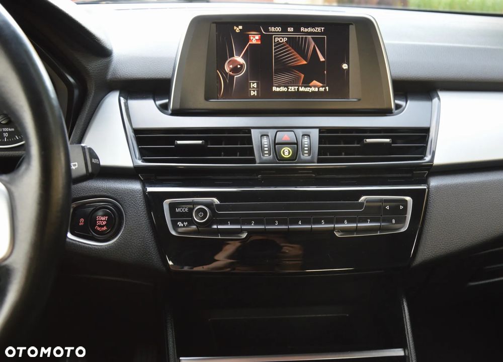 BMW Seria 2 216d - 20