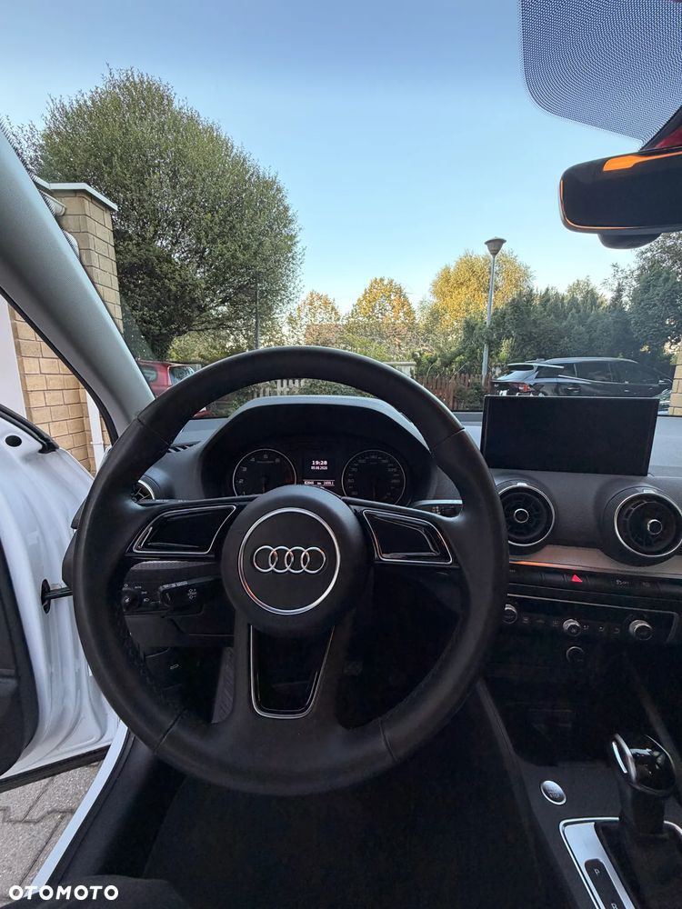 Audi Q2 - 11