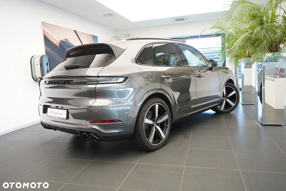 Porsche Cayenne E-Hybrid PHEV - 32