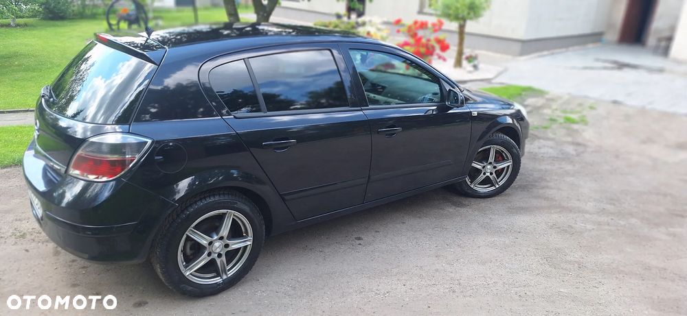 Opel Astra 1.7 CDTI Cosmo - 5