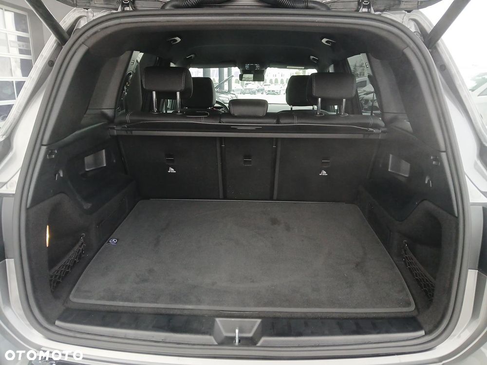 Mercedes-Benz GLB 200 Progressive 7G-DCT - 14