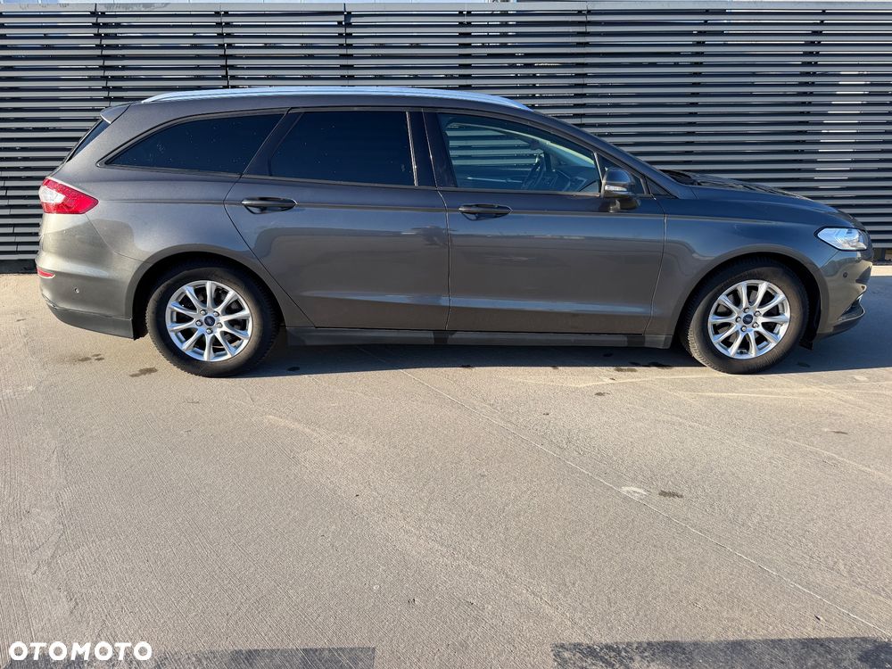 Ford Mondeo - 9