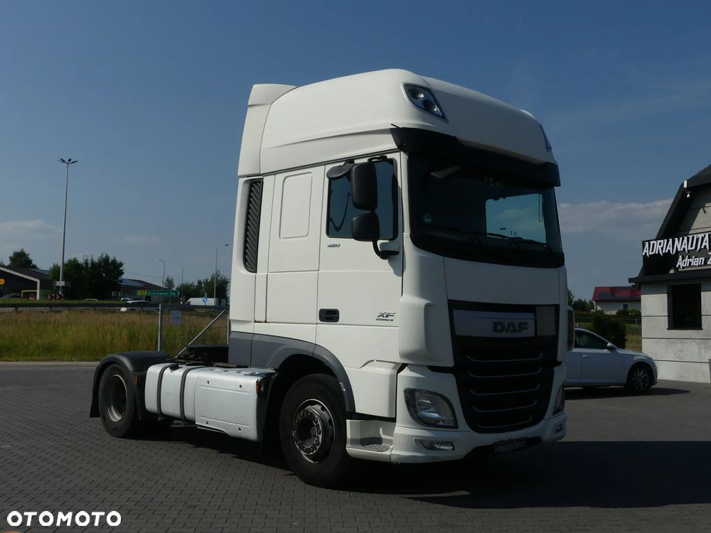 DAF XF 106.460 / SUPER SPACE CAB /  EURO 6 / STANDARD / - 12