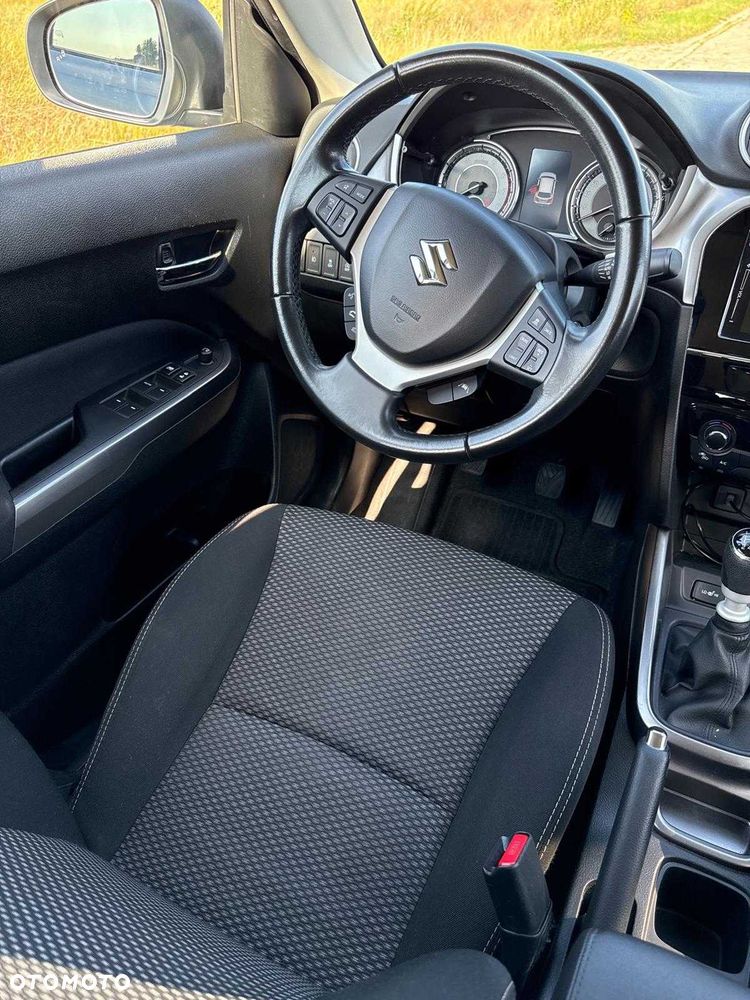 Suzuki Vitara - 5