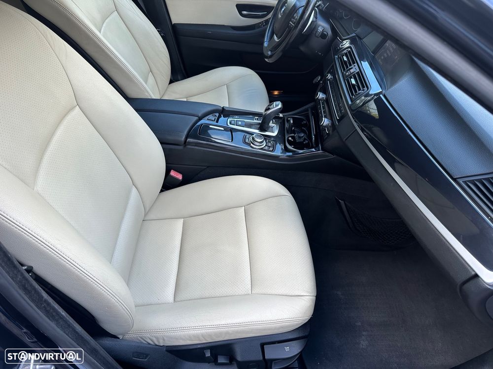 BMW 520 d Exclusive Auto 129g - 26