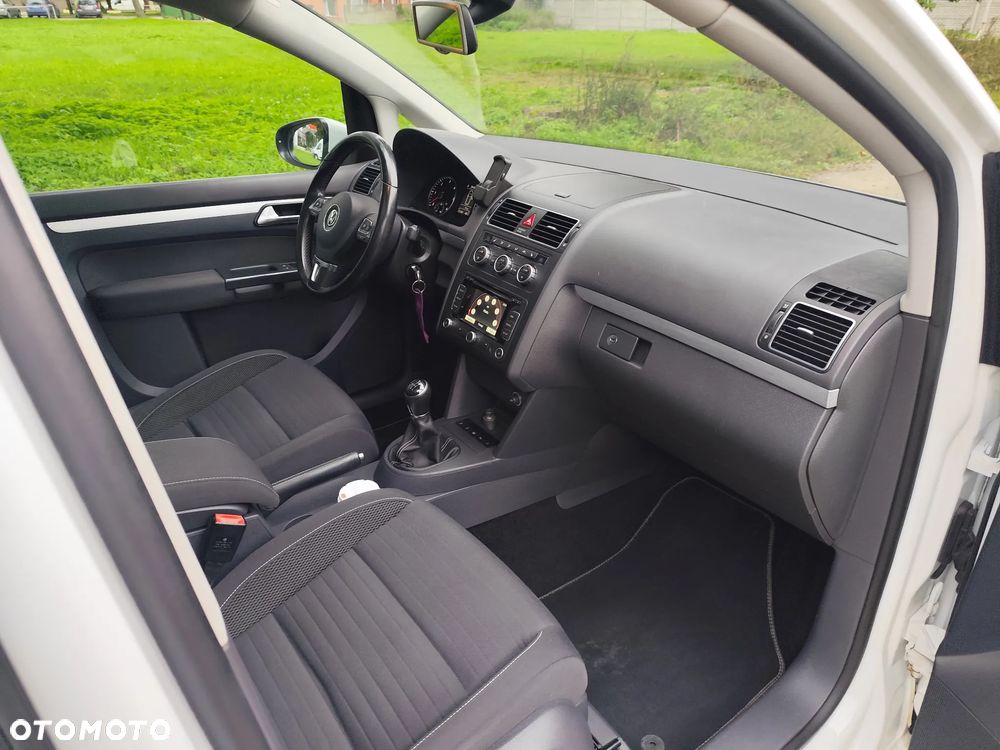 Volkswagen Touran 2.0 TDI DPF Highline Perfectline - 22