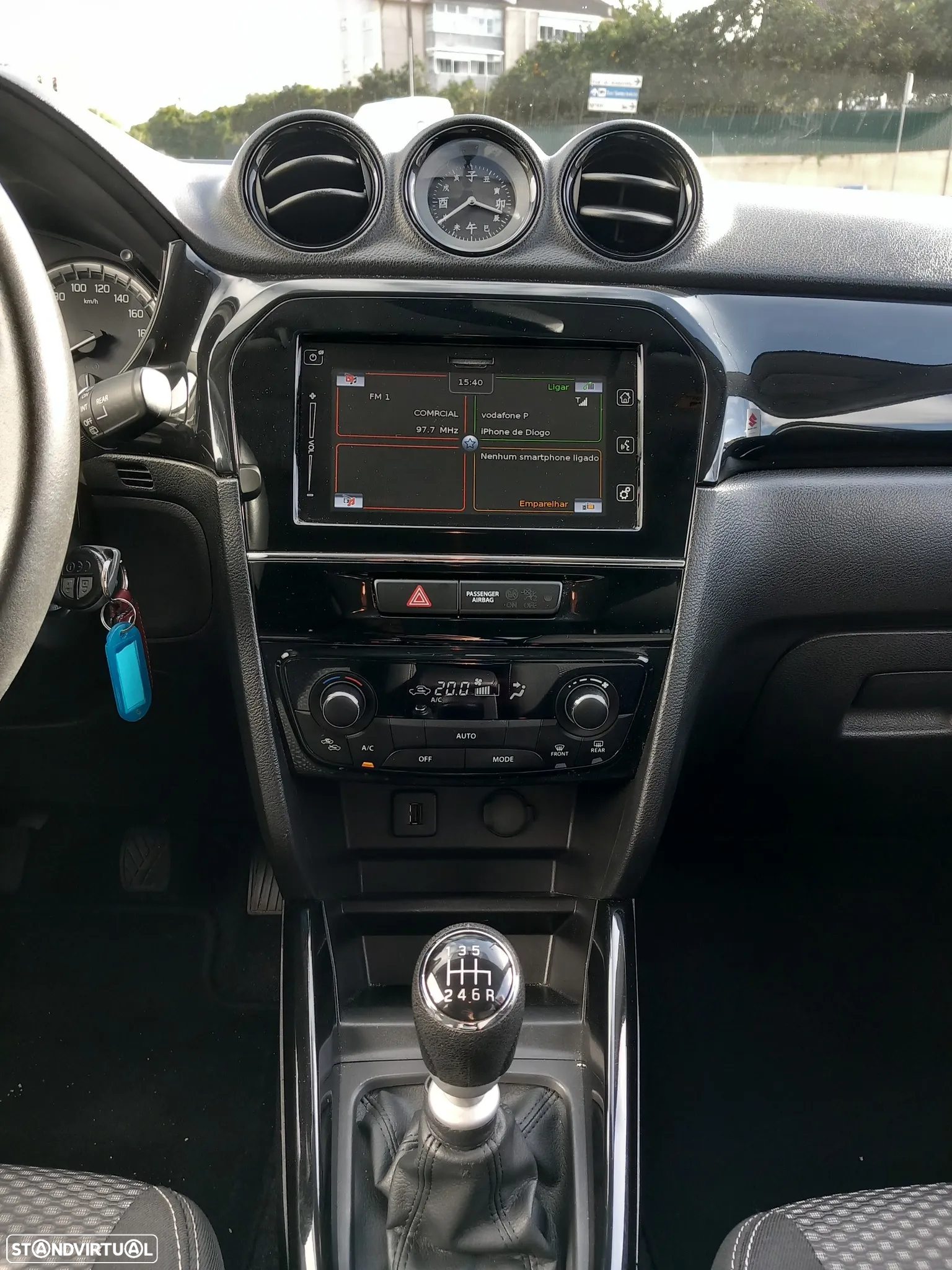 Suzuki Vitara 1.6 DDiS GLE - 12