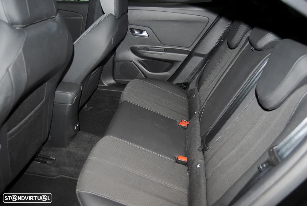 Opel Mokka 1.2 T GS - 18
