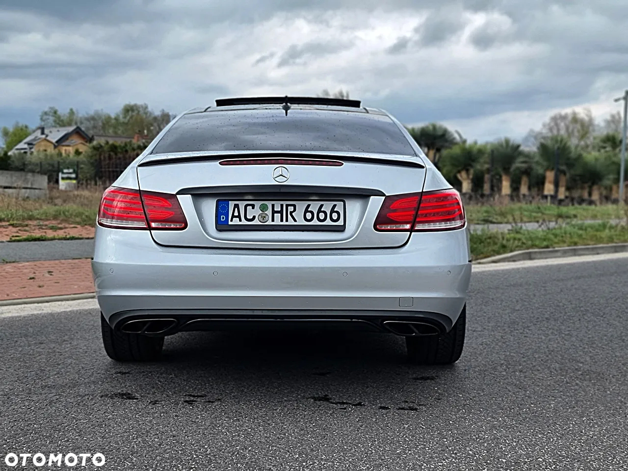 Mercedes-Benz Klasa E - 17