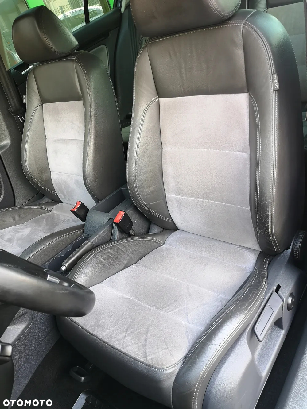 Volkswagen Golf 2.0 TDI DPF GT Sport - 15