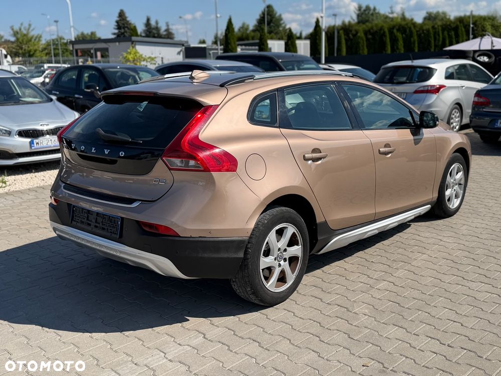Volvo V40 D2 R Design - 3