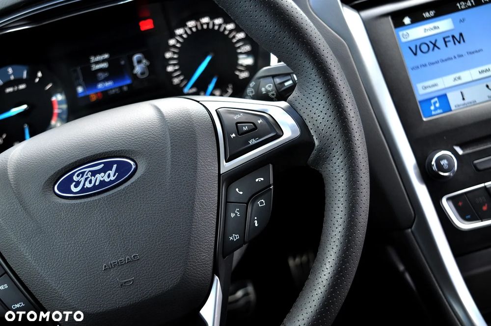 Ford Mondeo 2.0 TDCi ST-Line - 37